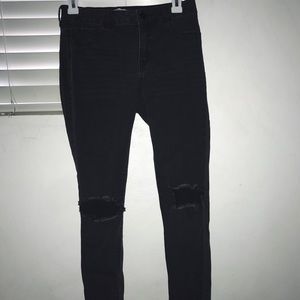 Black Ripped skinny Jeans